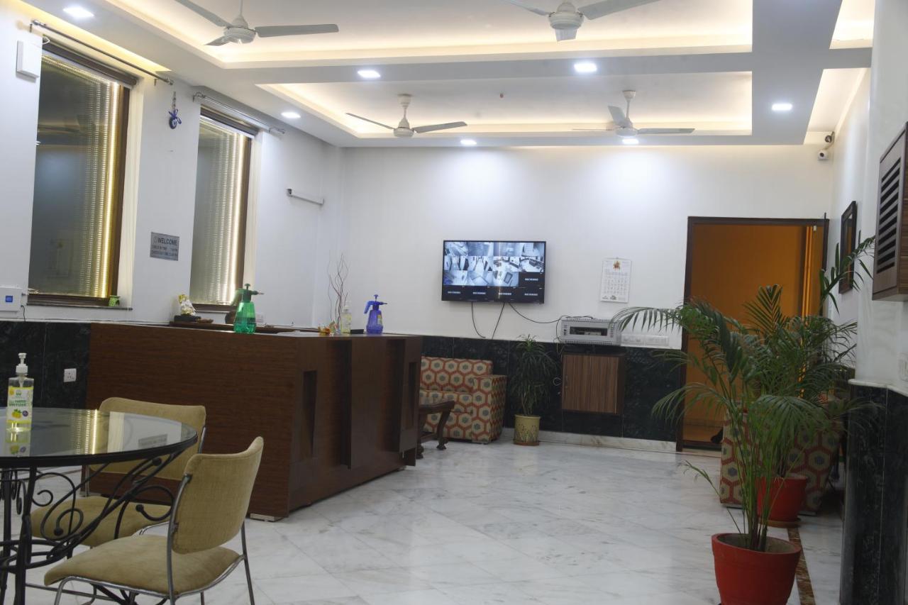 Peepal Tree Residency Nova Deli Exterior foto
